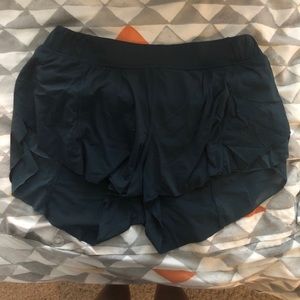 Lululemon speedy shorts